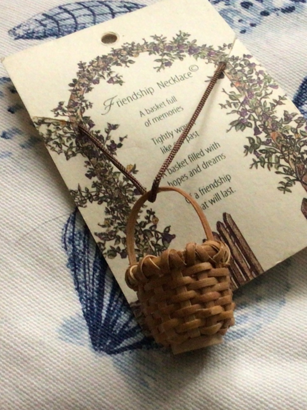 Nantucket friendship basket necklace